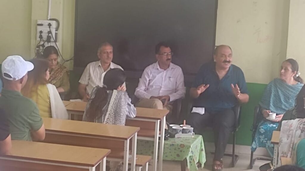 Discussion on Drug Problem at Sanjauli Government Senior Secondary School, Shimla HIMACHAL HEADLINES
