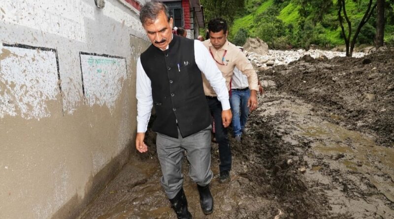 Sukhu Inspects cloudburst site at Samej, directs providing every help to the disaster-affected HIMACHAL HEADLINES