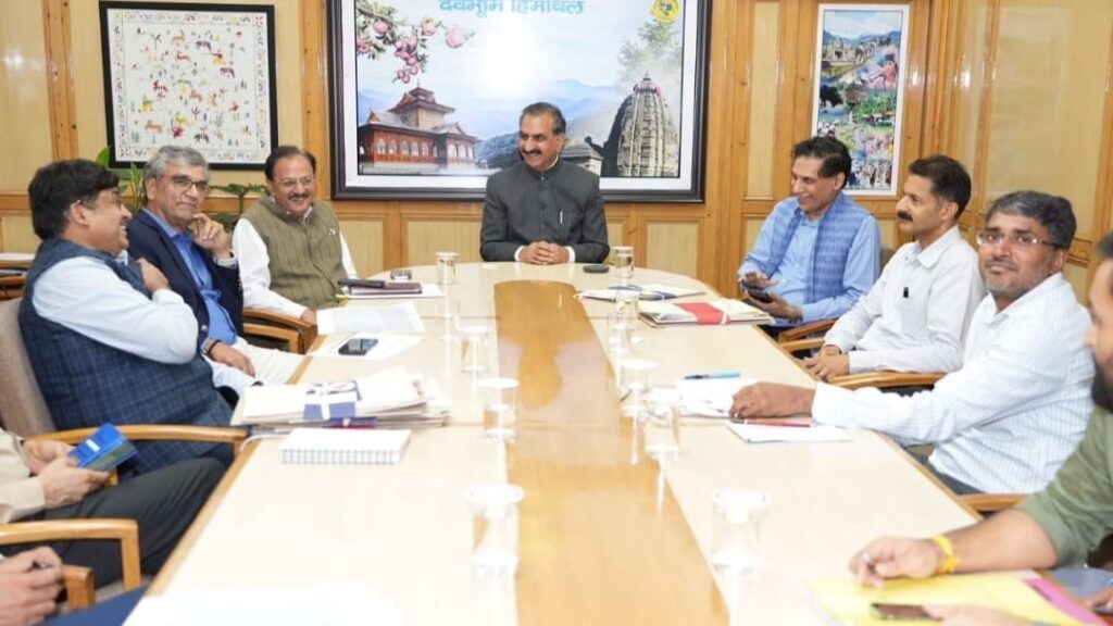 Sukhu advocates for enhancing solar power generation in Himachal HIMACHAL HEADLINES