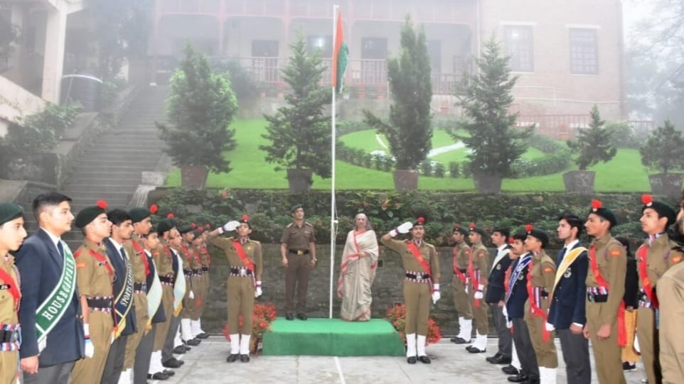 St. Edward’s School commemorates Independence Day with patriotic celebrations HIMACHAL HEADLINES