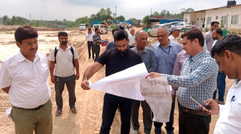 DC Una Inspects progress of PGI satellite center construction in Malaht HIMACHAL HEADLINES