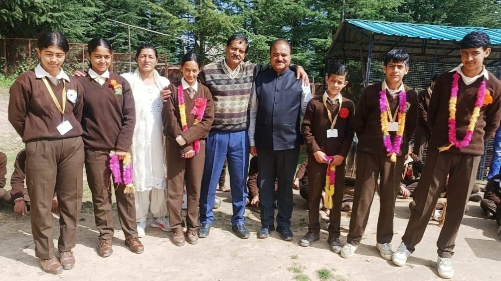Players honored for their excellent performance in wrestling HIMACHAL HEADLINES