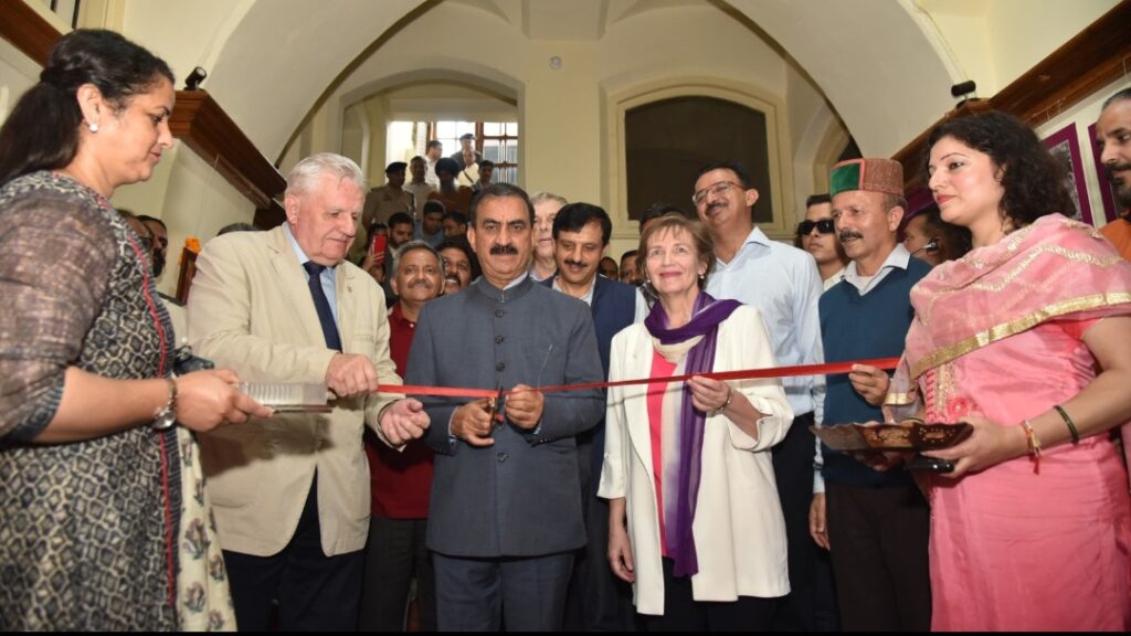 CM Sukhu inaugurates 'Master's Universe' Exhibition at Gaiety Theatre CM Sukhu inaugurates 'Master's Universe' Exhibition at Gaiety Theatre HIMACHAL HEADLINES