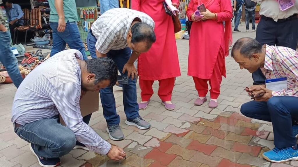 Special team visited Dengue affected area in Shimla District Special team visited Dengue affected area in Shimla District HIMACHAL HEADLINES