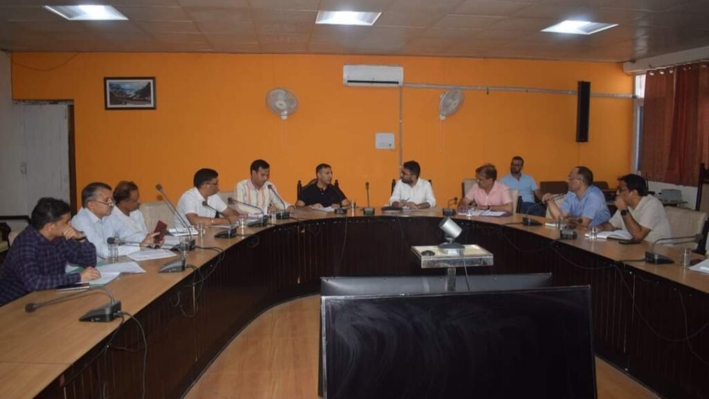Bilaspur will become the first district of Himachal to connect all departments with e-offices Bilaspur will become the first district of Himachal to connect all departments with e-offices HIMACHAL HEADLINES
