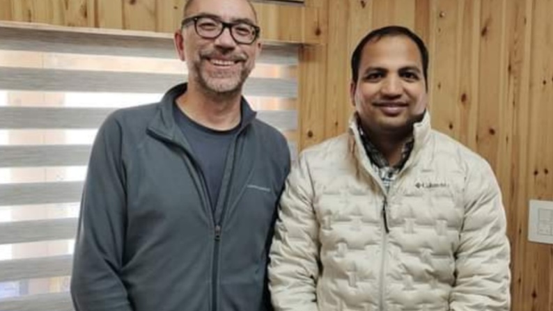 World famous photographer Alexander Khimushin meets DC Lahaul Spiti,To doccument the rich culture of the region HIMACHAL HEADLINES