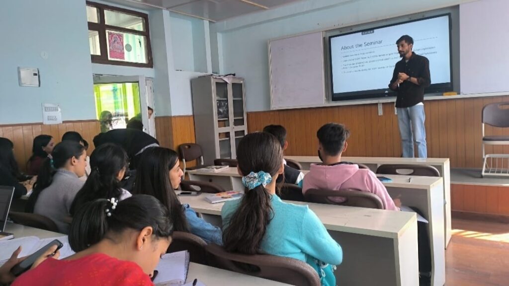 HPU students join forces with HGVS to combat the growing threat of drug abuse HPU students join forces with HGVS to combat the growing threat of drug abuse HIMACHAL HEADLINES