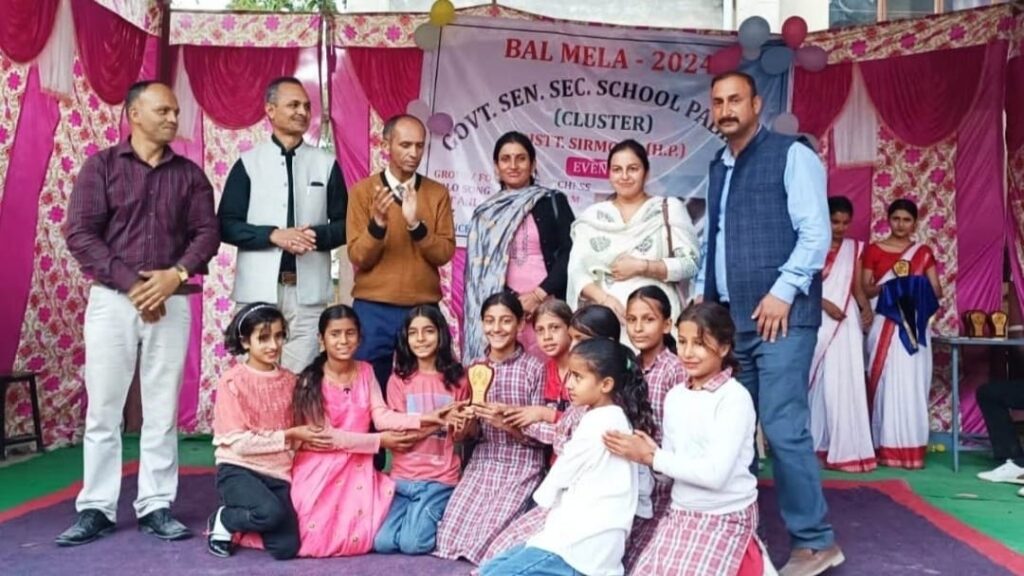 Children showed their talent in Pabiana Bal Mela HIMACHAL HEADLINES