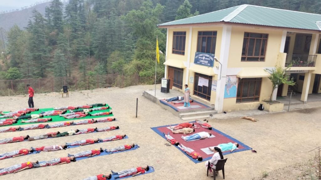 Teachers should be appointed in Cheekhar school soon: Dr. Tanwar HIMACHAL HEADLINES