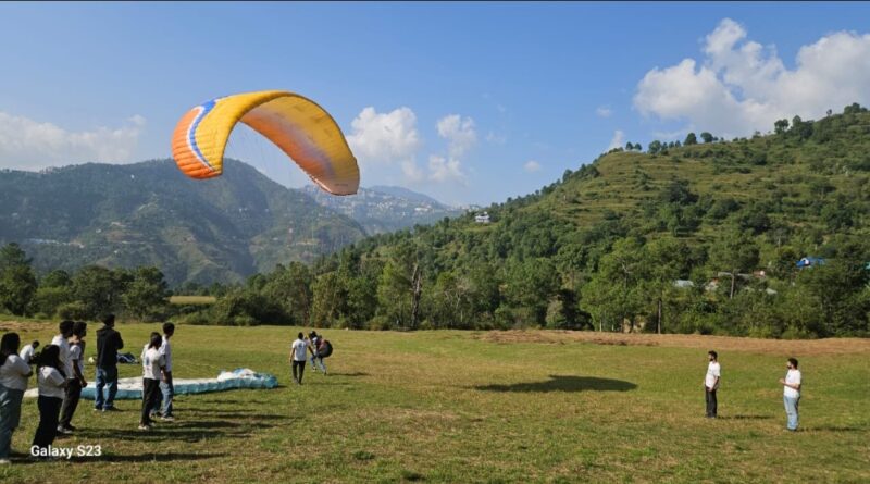 Bir-Billing Soars High as Summer Rush Brings Record Paragliding Flights HIMACHAL HEADLINES