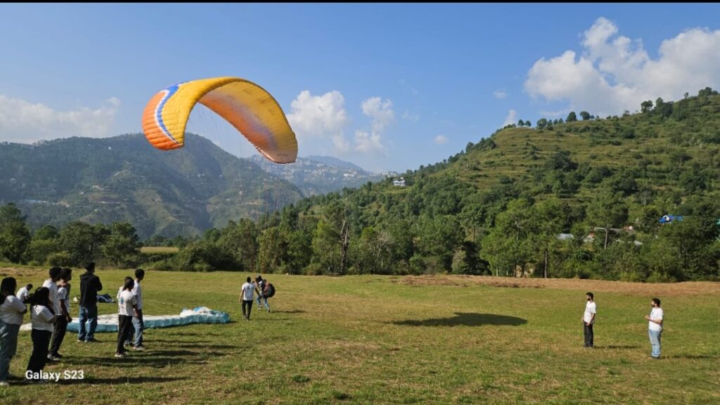 The Governor will inaugurate the Flying Festival in Junga on October 16 HIMACHAL HEADLINES