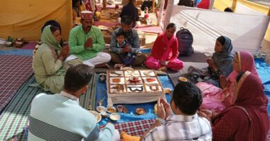 On Karva Chauth, many women in Chikhar got free Udyaapan done HIMACHAL HEADLINES