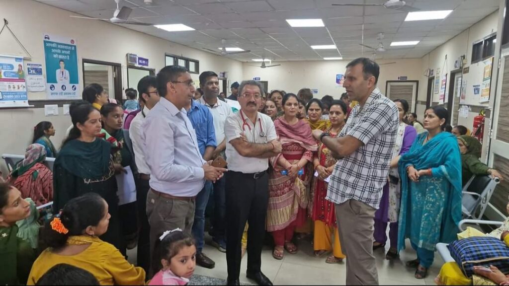 Health check up and counseling organized for malnourished children, DC Bilaspur distributed nutrition kits Health check up and counseling organized for malnourished children, DC Bilaspur distributed nutrition kits HIMACHAL HEADLINES