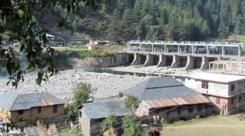 Shanta Kumar urges Central to support Himachal's claim to Shanan power project HIMACHAL HEADLINES