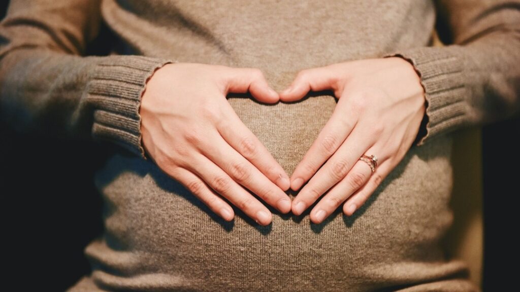 What is the effect on your fertility with increasing age ? HIMACHAL HEADLINES