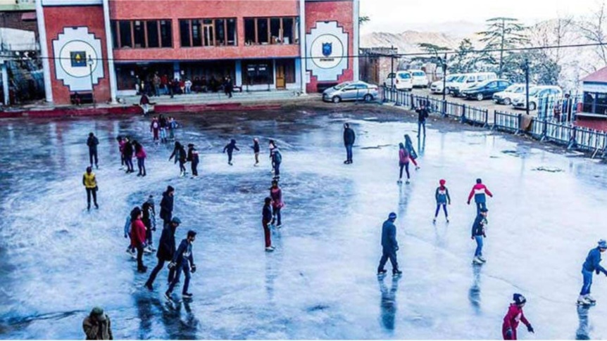 Shimla’s Ice-Skating Season Arrives Early as Lakkar Bazar Rink Freezes Ahead of Time Shimla’s Ice-Skating Season Arrives Early as Lakkar Bazar Rink Freezes Ahead of Time HIMACHAL HEADLINES