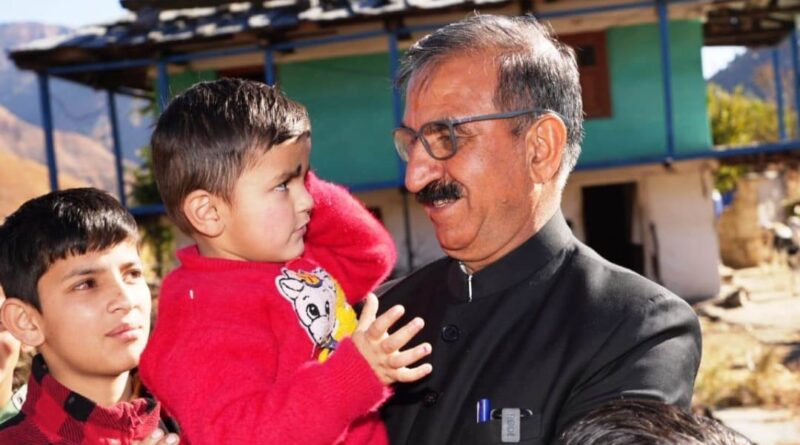 CM Sukhu directs to explore solar power potential in Kupvi area HIMACHAL HEADLINES