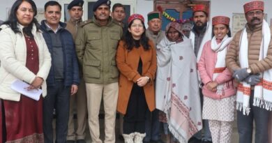 Mandi Admin helped Sakamma Reuniting with family after Two Decades HIMACHAL HEADLINES