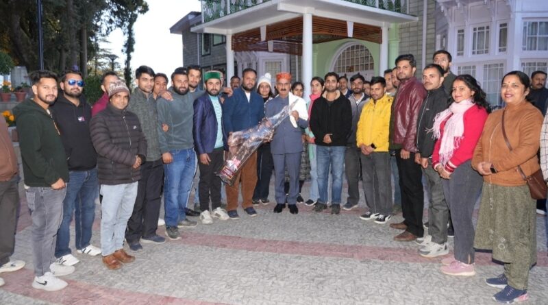 JOA(IT) candidates extend gratitude to CM Sukhu for declaring their results HIMACHAL HEADLINES