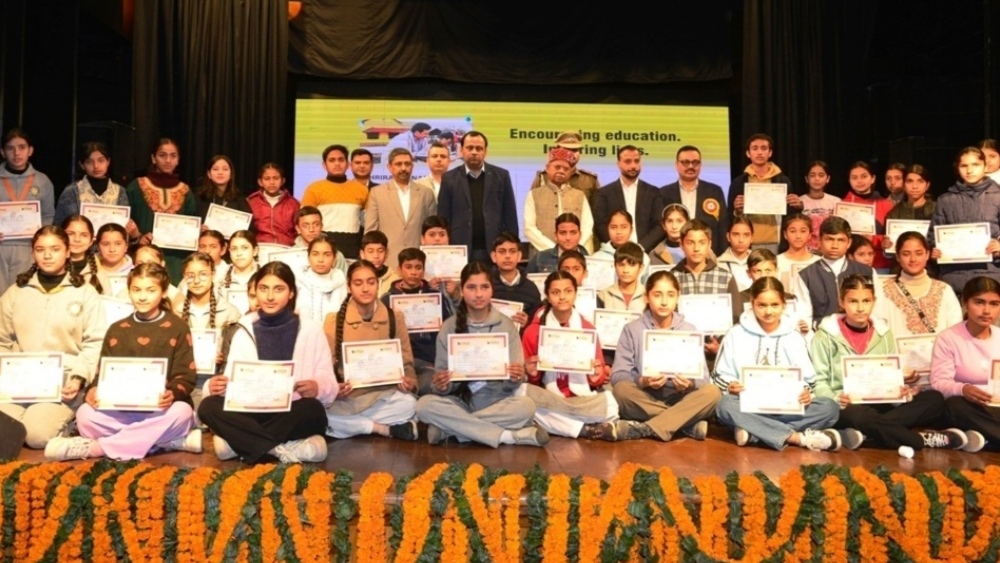Governor Shukla awards scholarships to meritorious students Governor Shukla awards scholarships to meritorious students HIMACHAL HEADLINES