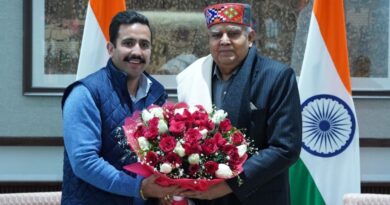 Vikramaditya pays courtesy visit to Jagdeep Dhankhar Vikramaditya pays courtesy visit to Jagdeep Dhankhar HIMACHAL HEADLINES