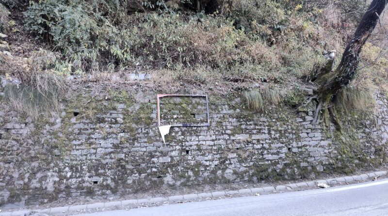 Shimla's Battle Against Visual Pollution: A Step Towards Restoring Its Natural Charm HIMACHAL HEADLINES