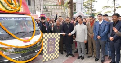 Sukhu launches online platform for SHG products, flags off seven food vans HIMACHAL HEADLINES