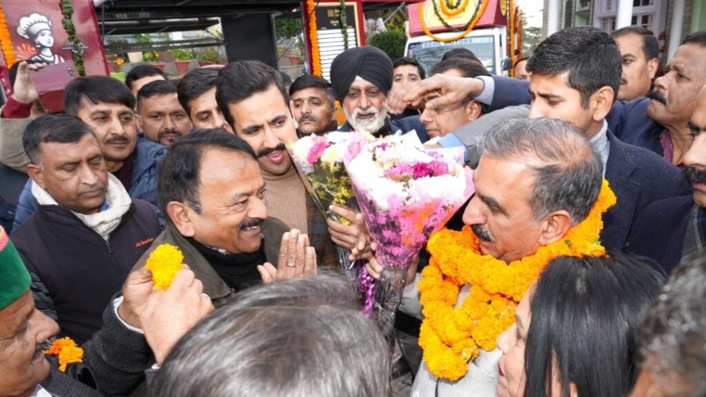 People from Sunni area thanks CM Sukhu for approving SDM Office People from Sunni area thanks CM Sukhu for approving SDM Office HIMACHAL HEADLINES