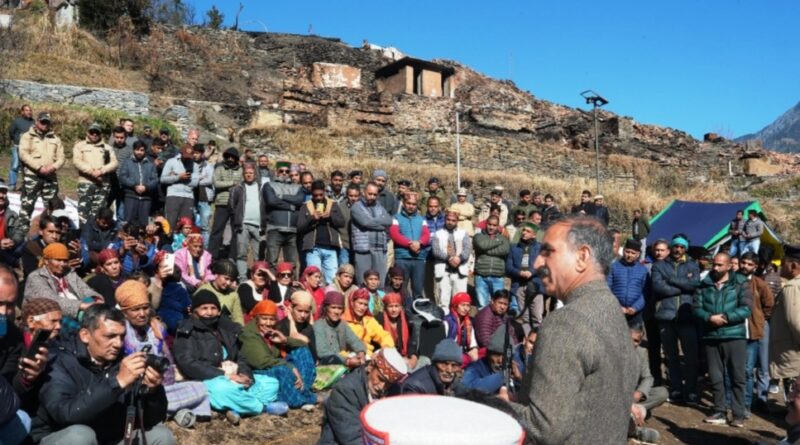 Sukhu visits fire-affected area in Tandi HIMACHAL HEADLINES