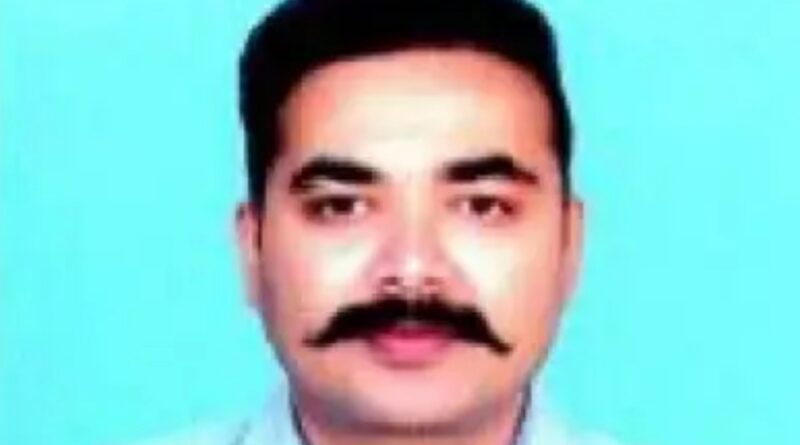 Wing Commander Ankit Sood Honored with Vayu Sena Medal for Heroic Flood Rescue Missions HIMACHAL HEADLINES