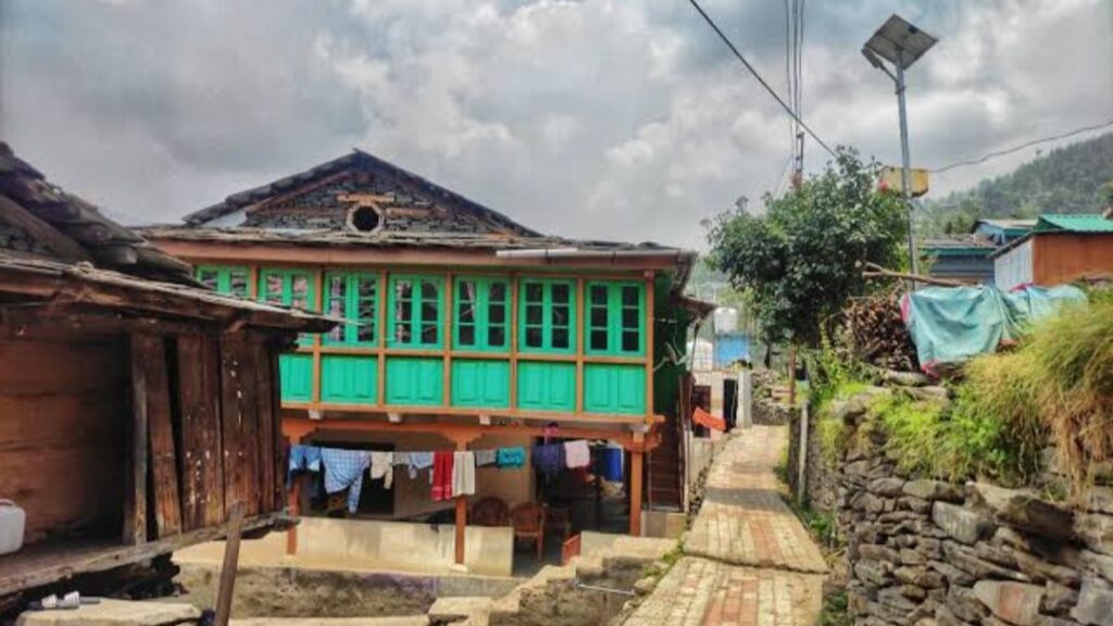 Makar Sankranti Brings Age-Old Devotion Alive in Kullu’s Villages Makar Sankranti Brings Age-Old Devotion Alive in Kullu’s Villages HIMACHAL HEADLINES