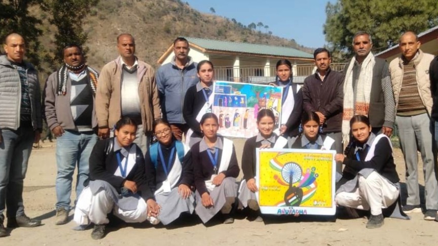 Riya got first place in speech and Priyanka in painting HIMACHAL HEADLINES