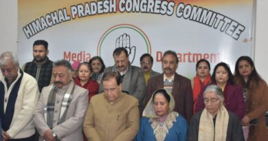 Congress workers remembered Father of the Nation Mahatma Gandhi HIMACHAL HEADLINES