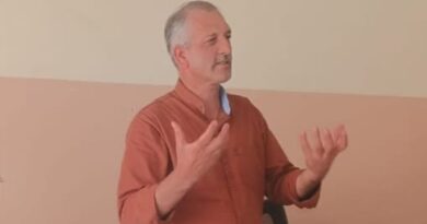 Welfare Officer’s Involvement in Chitta Smuggling Sparks Outrage HIMACHAL HEADLINES