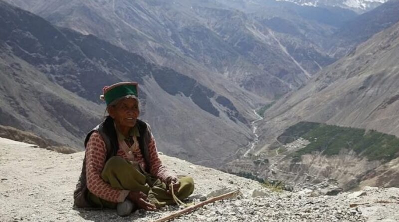 Forest Dwellers' Rights at Stake: The Battle Against Evictions in Himachal Forest Dwellers' Rights at Stake: The Battle Against Evictions in Himachal HIMACHAL HEADLINES