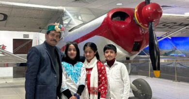 The Principal arranged a free tour of Chandigarh for three promising students of Chiyog The Principal arranged a free tour of Chandigarh for three promising students of Chiyog HIMACHAL HEADLINES