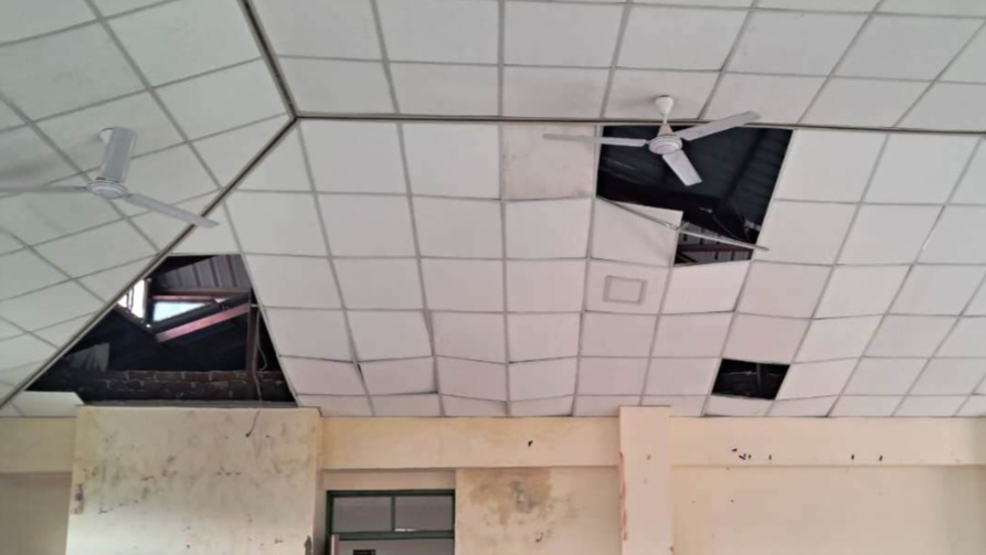 The ceiling of Science Block Junga collapsed just two years after its construction HIMACHAL HEADLINES