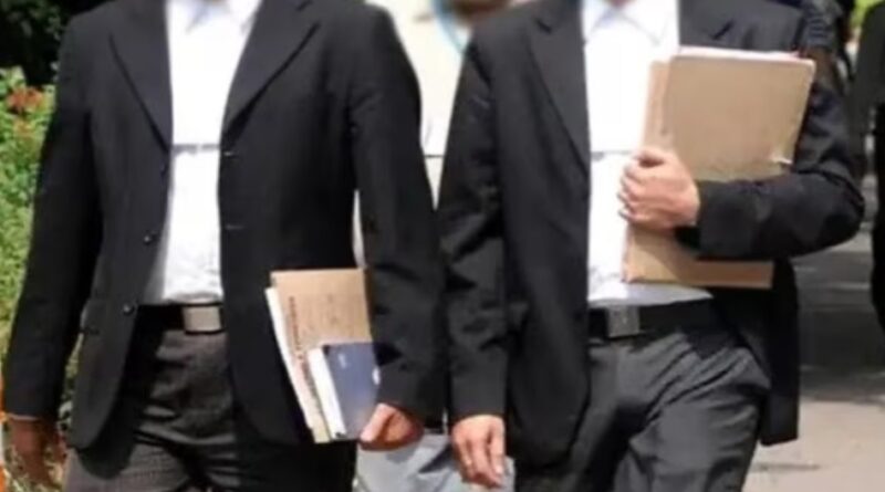 Shimla Lawyers Protest Against Proposed Amendments to Advocate Act, Decry Government Overreach HIMACHAL HEADLINES