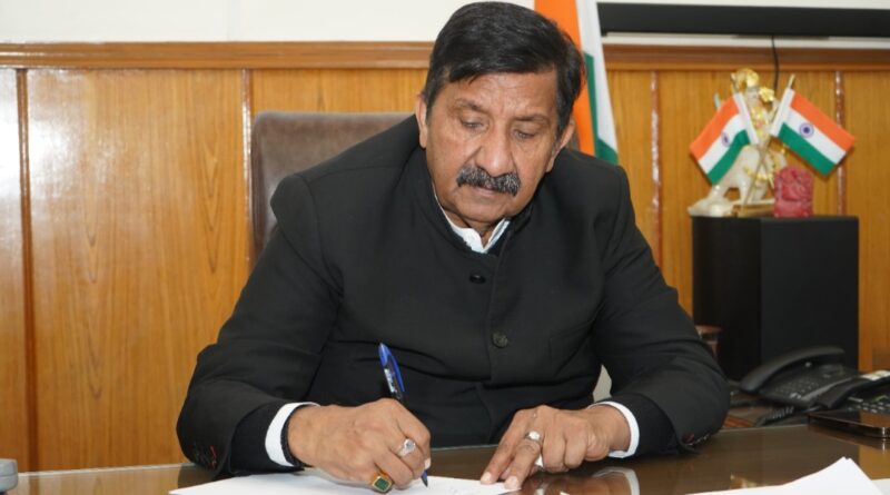 Speed up the process of setting up 'Viewing Deck' at Hasan Valley directs Mukesh Agnihotri HIMACHAL HEADLINES