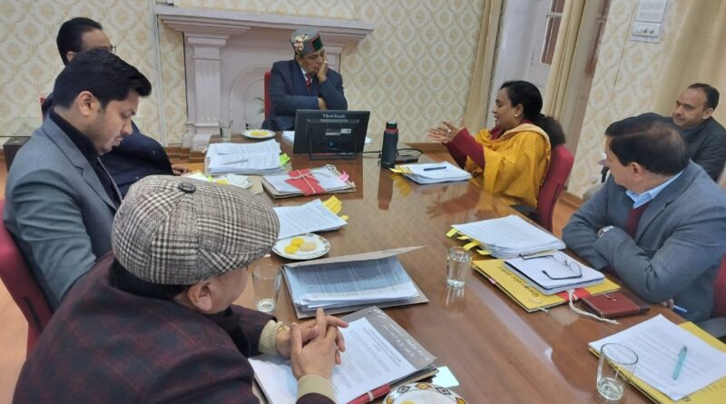 Adarsh Swasthya Sansthans to be equipped with world class equipments: Dr. Shandil HIMACHAL HEADLINES