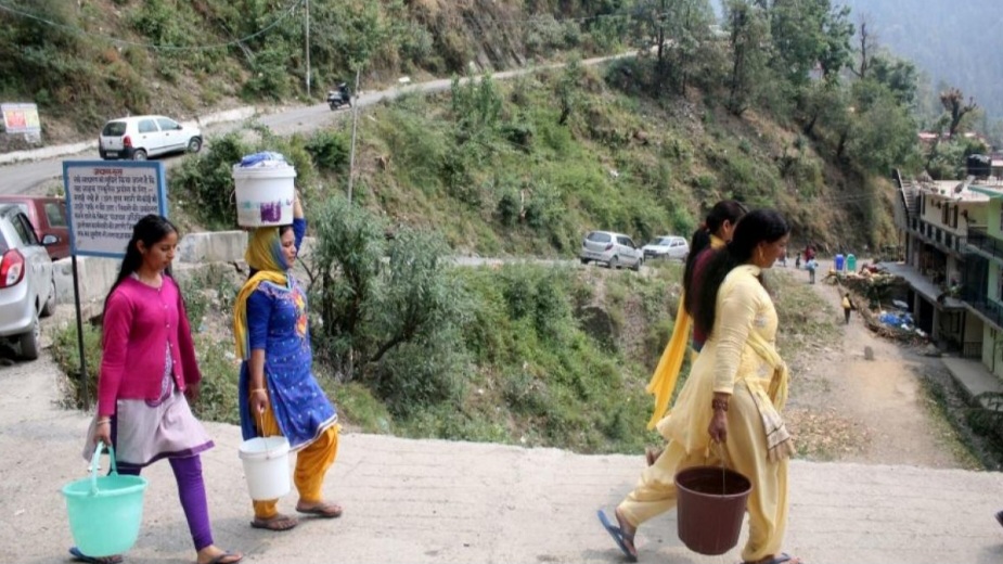 Himachal on High Alert: Government Gears Up to Avert Looming Water Crisis Himachal on High Alert: Government Gears Up to Avert Looming Water Crisis HIMACHAL HEADLINES
