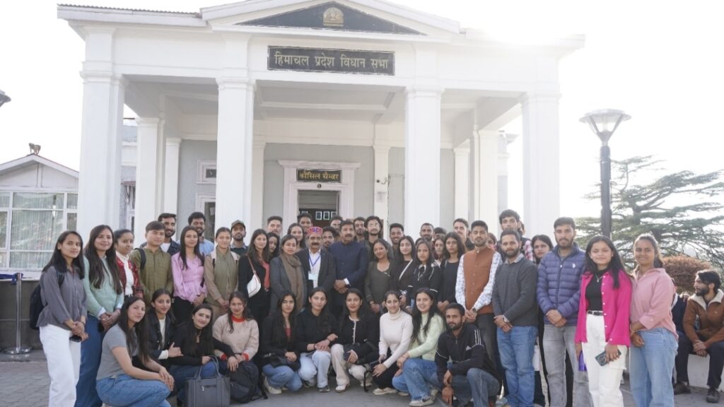 Students of HPU meet Deputy CM Mukesh Agnihotri at Vidhan Sabha HIMACHAL HEADLINES