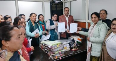 Meeting of Anganwadi Workers and Helpers Union Held in Shimla: Key Demands Presented to Authorities HIMACHAL HEADLINES