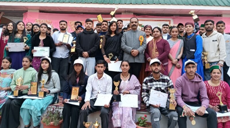 B.Ed classes will start from the new session in Degree College Koti : Aniruddh Singh B.Ed classes will start from the new session in Degree College Koti : Aniruddh Singh HIMACHAL HEADLINES