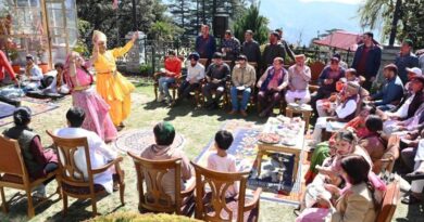 Governor Shukla celebrates 'Holi Milan' at Raj Bhavan HIMACHAL HEADLINES