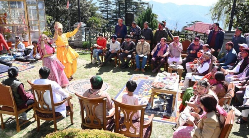 Governor Shukla celebrates 'Holi Milan' at Raj Bhavan HIMACHAL HEADLINES