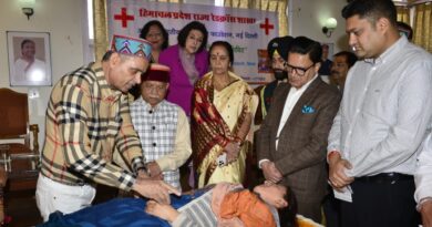 Himachal Governor inaugurates free acupuncture medical camp HIMACHAL HEADLINES