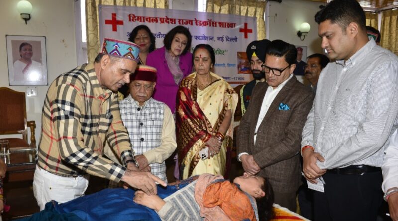 Himachal Governor inaugurates free acupuncture medical camp HIMACHAL HEADLINES