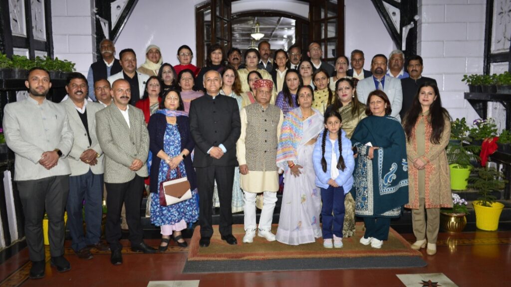 Governor Shukla hosts dinner for MC Councillors at Raj Bhavan Governor Shukla hosts dinner for MC Councillors at Raj Bhavan HIMACHAL HEADLINES