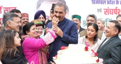 People celebrate CM Sukhu’s birthday with enthusiasm People celebrate CM Sukhu’s birthday with enthusiasm HIMACHAL HEADLINES